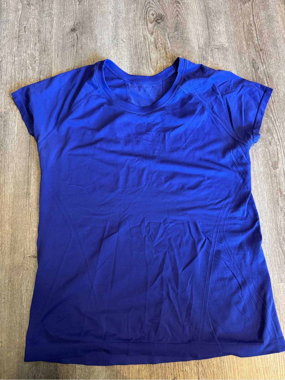 Athleta Royal Blue/Purple Short Sleeve Performance Tee